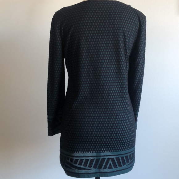 Max Studio 3/4 sleeve round neck tunic top green & black pattern Size XS - Picture 6 of 16